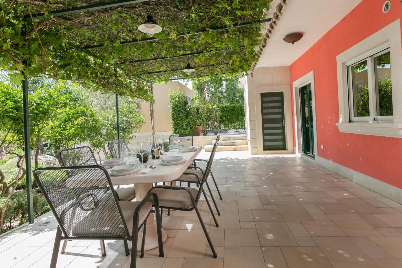 Apartment Vila Volicija Makarska Zewnętrze zdjęcie