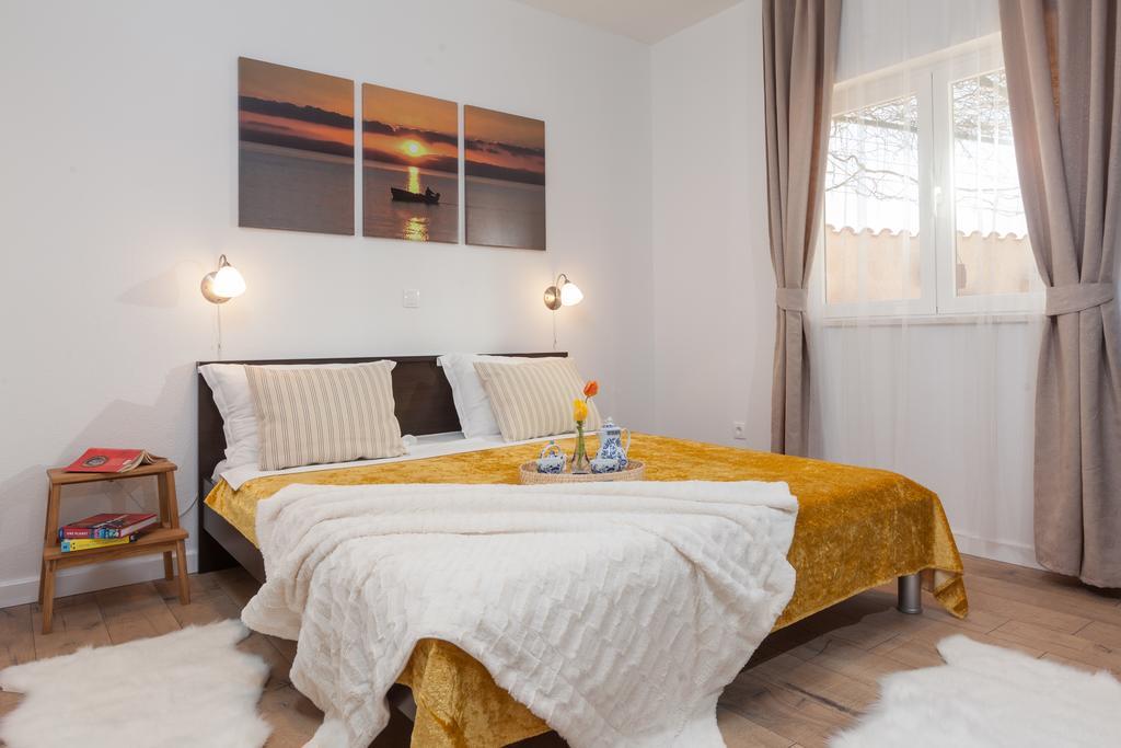 Apartment Vila Volicija Makarska Zewnętrze zdjęcie